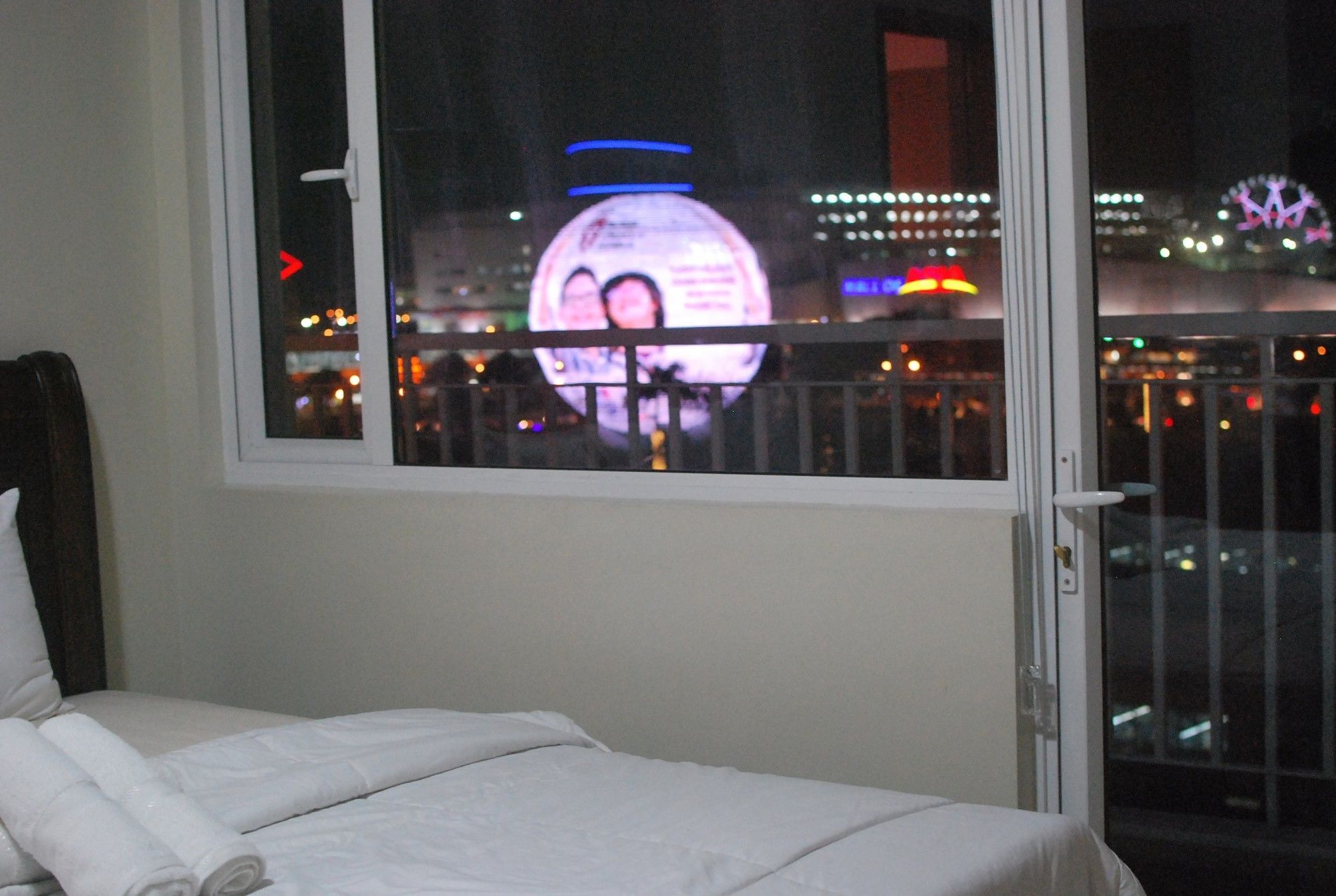 Premiere Haven At Shell Residences Manila Eksteriør billede